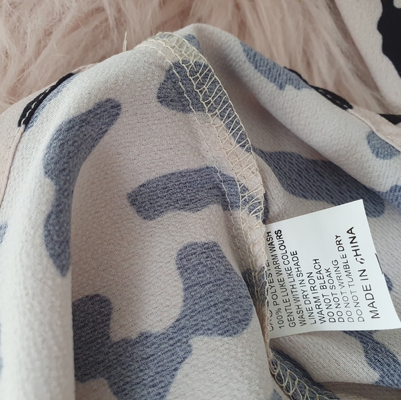 Leopard print, House of Sienna skirt, Size 14. - Picture 4 of 5